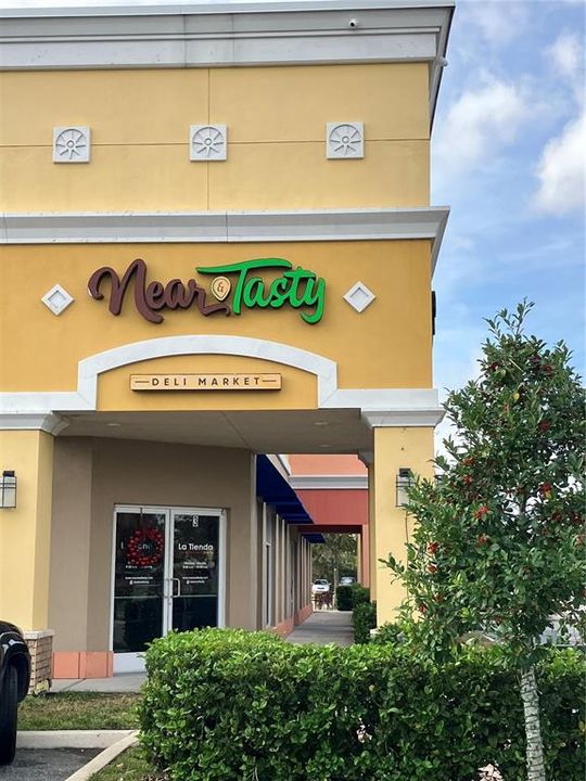 En Venta: $450,000 (4 camas, 3 baños, 2061 Pies cuadrados)