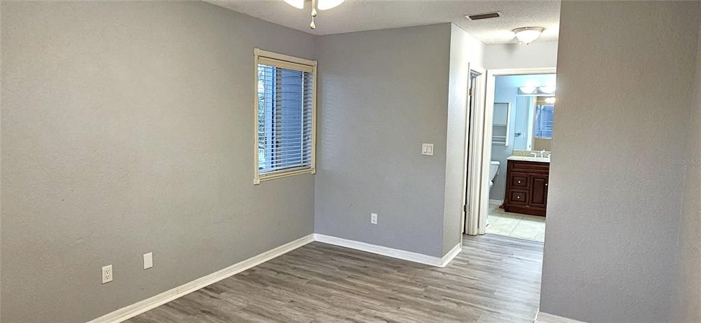 For Rent: $2,000 (2 beds, 2 baths, 1028 Square Feet)