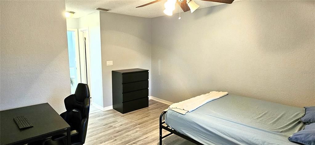 For Rent: $2,000 (2 beds, 2 baths, 1028 Square Feet)