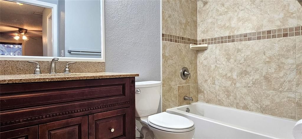 For Rent: $2,000 (2 beds, 2 baths, 1028 Square Feet)