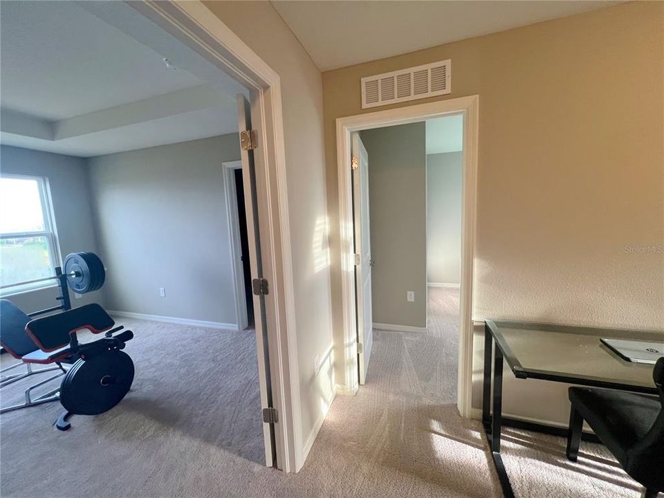 待售: $556,400 (5 贝兹, 2 浴室, 2604 平方英尺)