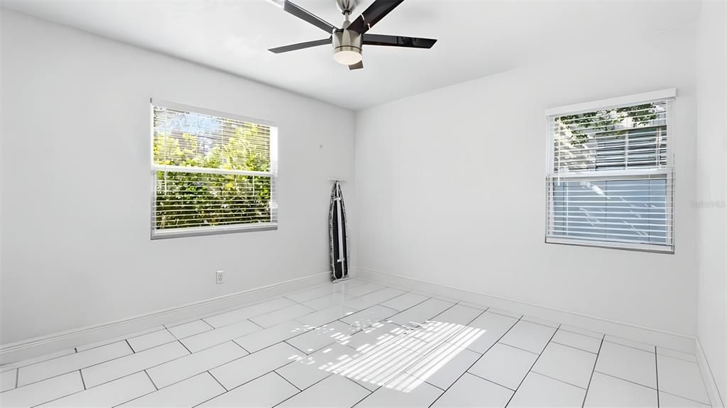 出租: $2,750 (3 贝兹, 2 浴室, 1118 平方英尺)