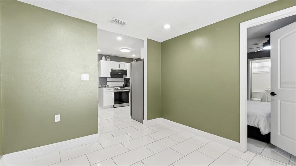 出租: $2,750 (3 贝兹, 2 浴室, 1118 平方英尺)