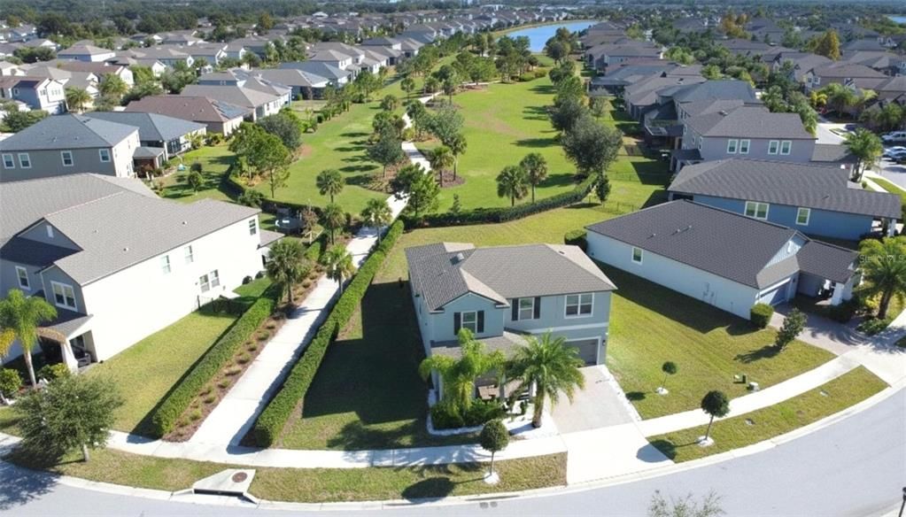 На продажу: $395,000 (4 спален, 2 ванн, 2602 Квадратных фут)