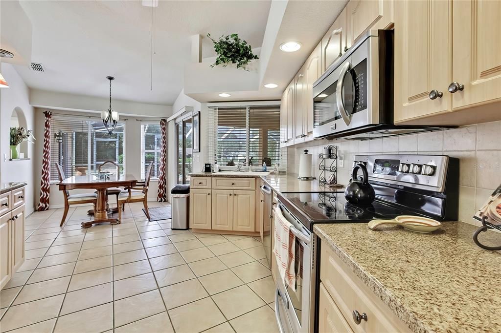 For Sale: $439,900 (3 beds, 2 baths, 2081 Square Feet)