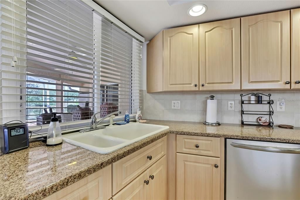 For Sale: $439,900 (3 beds, 2 baths, 2081 Square Feet)