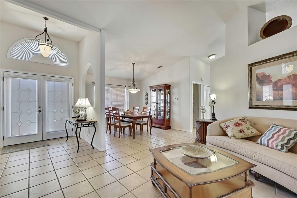 For Sale: $439,900 (3 beds, 2 baths, 2081 Square Feet)