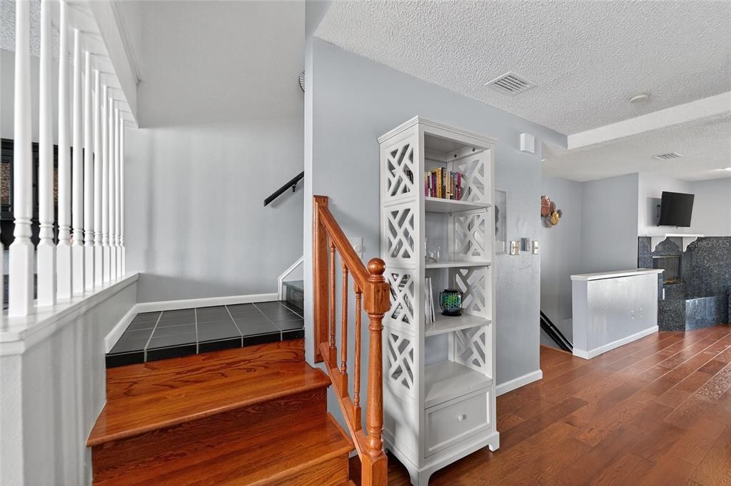 待售: $545,000 (3 贝兹, 1 浴室, 1237 平方英尺)