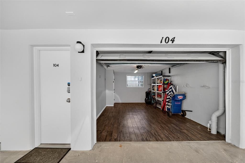 待售: $545,000 (3 贝兹, 1 浴室, 1237 平方英尺)