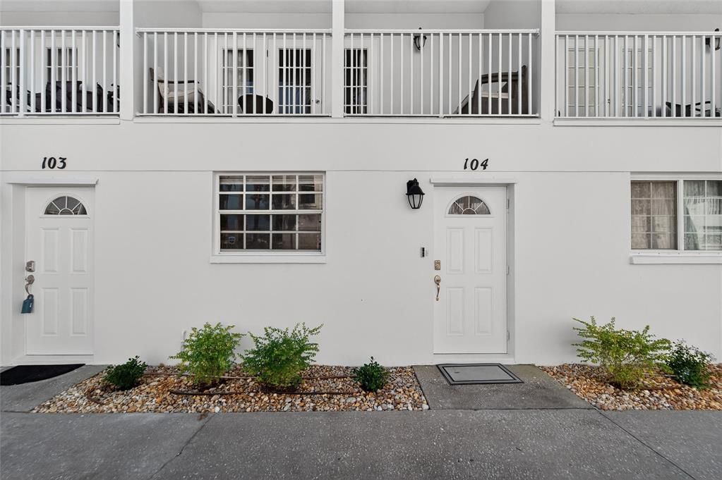 待售: $545,000 (3 贝兹, 1 浴室, 1237 平方英尺)