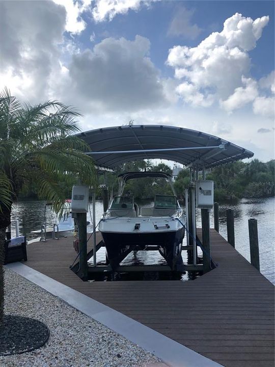 En Venta: $635,000 (3 camas, 2 baños, 1978 Pies cuadrados)