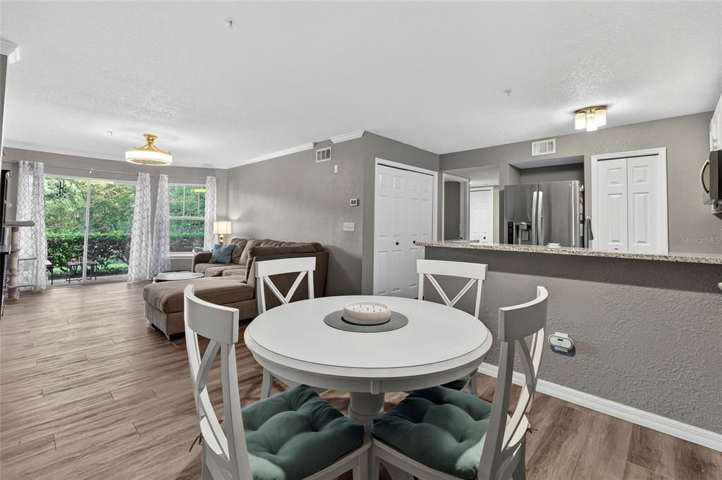 En Venta: $225,000 (2 camas, 1 baños, 961 Pies cuadrados)