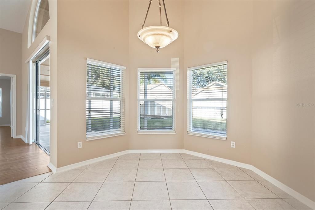 For Sale: $510,000 (4 beds, 2 baths, 2014 Square Feet)