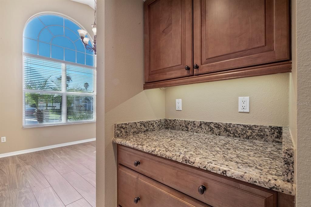 For Sale: $510,000 (4 beds, 2 baths, 2014 Square Feet)