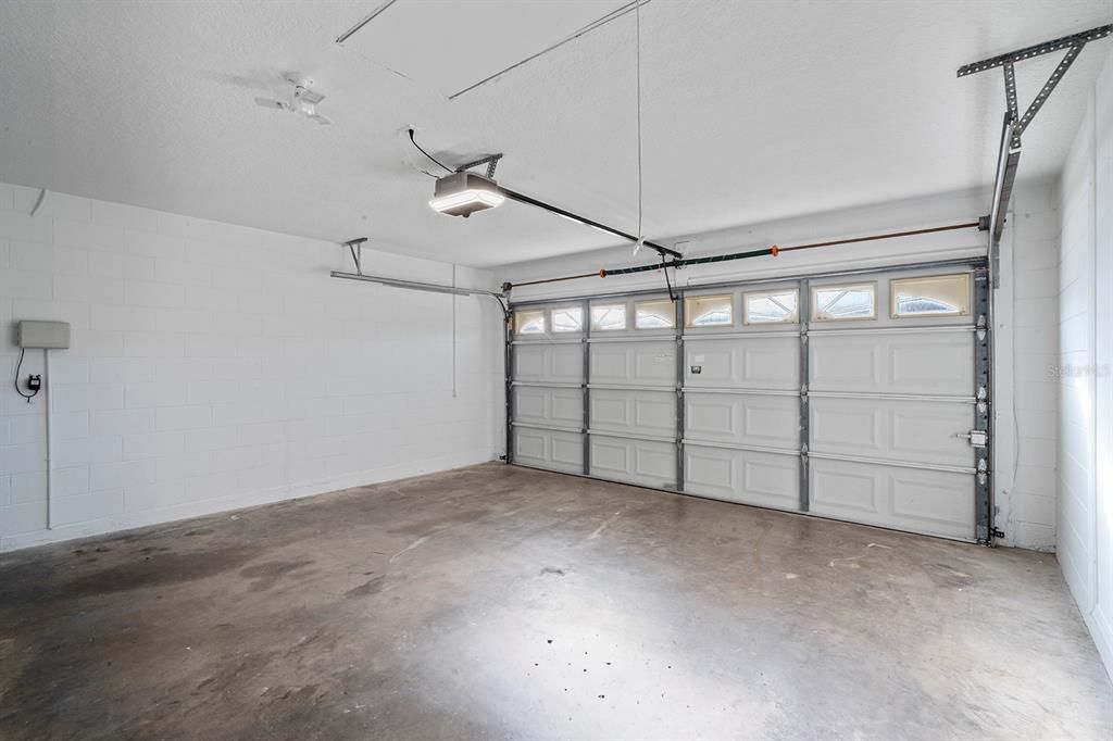 For Sale: $510,000 (4 beds, 2 baths, 2014 Square Feet)