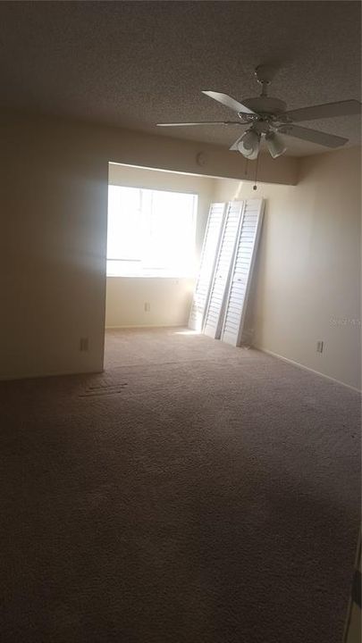 待售: $139,900 (2 贝兹, 2 浴室, 1284 平方英尺)