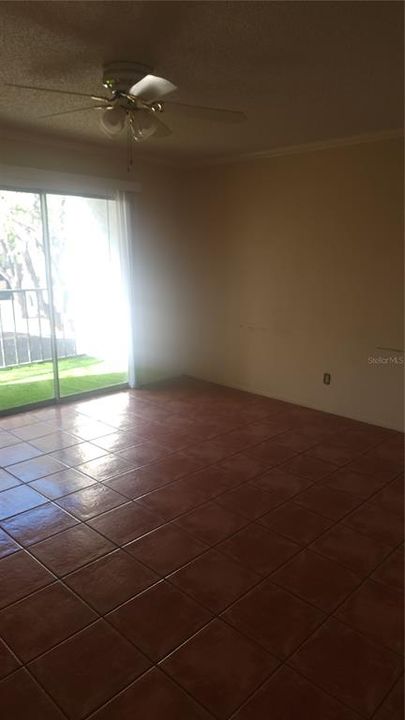 待售: $139,900 (2 贝兹, 2 浴室, 1284 平方英尺)