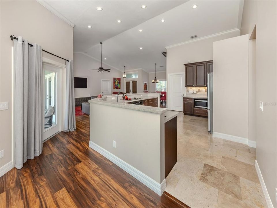 For Sale: $599,000 (3 beds, 2 baths, 1849 Square Feet)