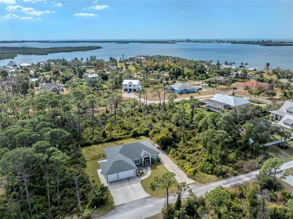 For Sale: $599,000 (3 beds, 2 baths, 1849 Square Feet)