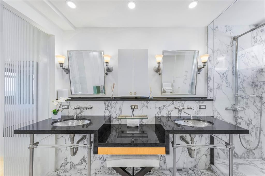 For Sale: $2,375,000 (2 beds, 2 baths, 2700 Square Feet)