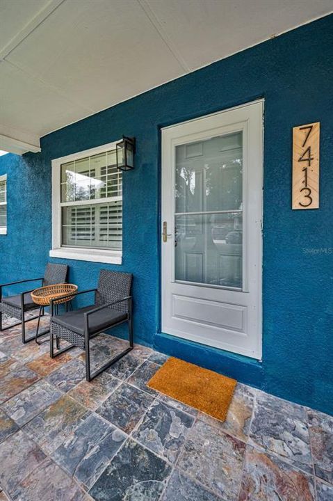 En Venta: $410,000 (3 camas, 2 baños, 1326 Pies cuadrados)