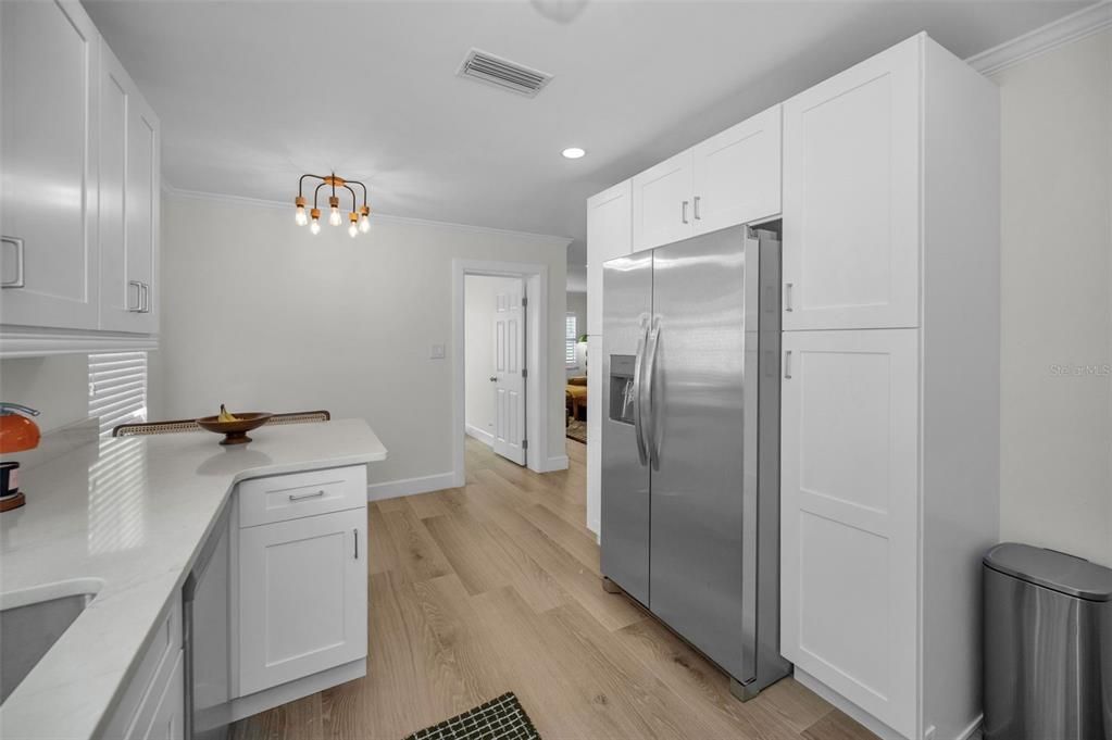 En Venta: $410,000 (3 camas, 2 baños, 1326 Pies cuadrados)