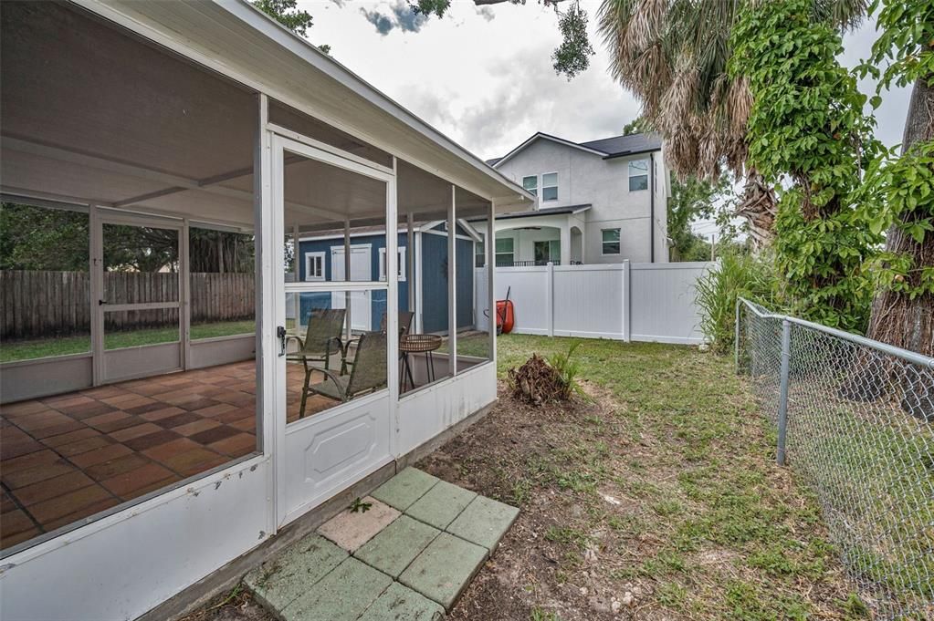 En Venta: $410,000 (3 camas, 2 baños, 1326 Pies cuadrados)