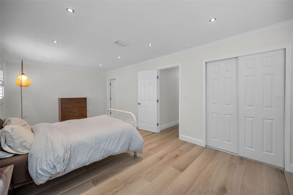 En Venta: $410,000 (3 camas, 2 baños, 1326 Pies cuadrados)