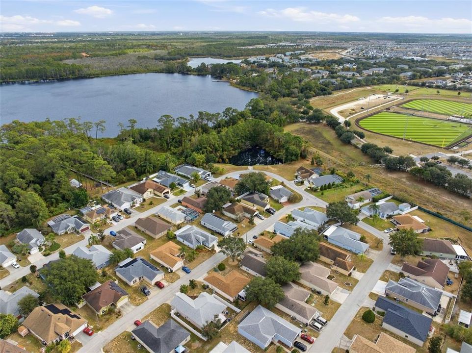 En Venta: $255,000 (3 camas, 2 baños, 1244 Pies cuadrados)