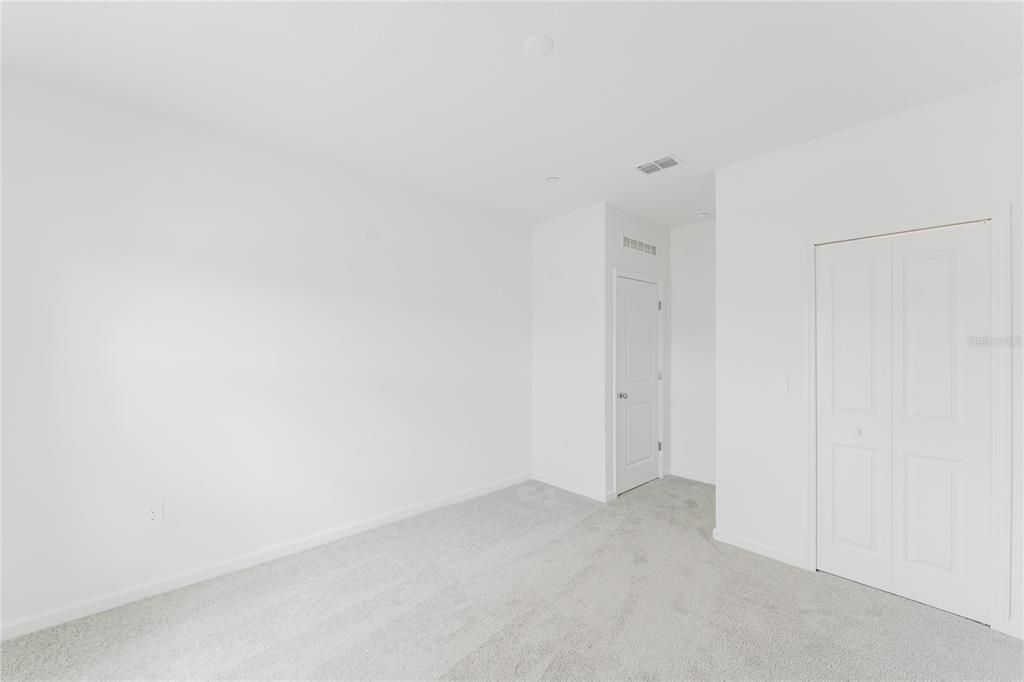 В аренду: $2,500 (4 спален, 2 ванн, 2000 Квадратных фут)