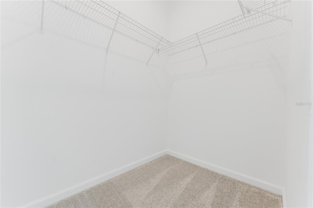 В аренду: $2,500 (4 спален, 2 ванн, 2000 Квадратных фут)