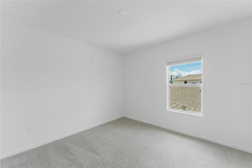 В аренду: $2,500 (4 спален, 2 ванн, 2000 Квадратных фут)