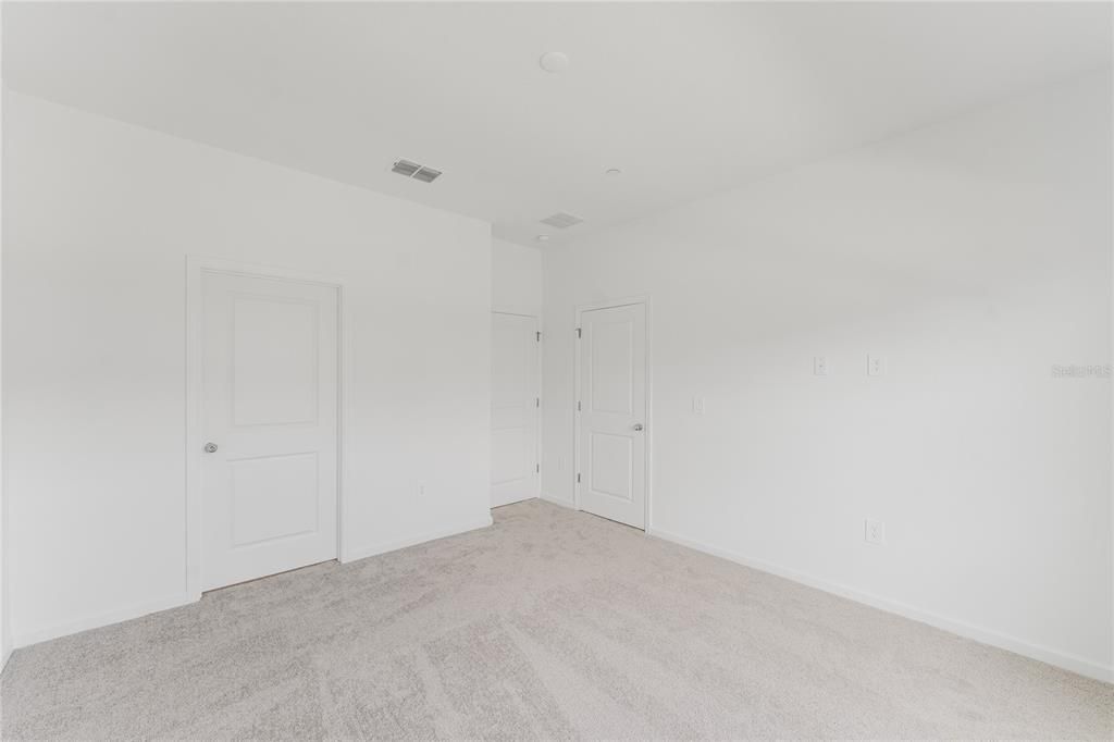 В аренду: $2,500 (4 спален, 2 ванн, 2000 Квадратных фут)