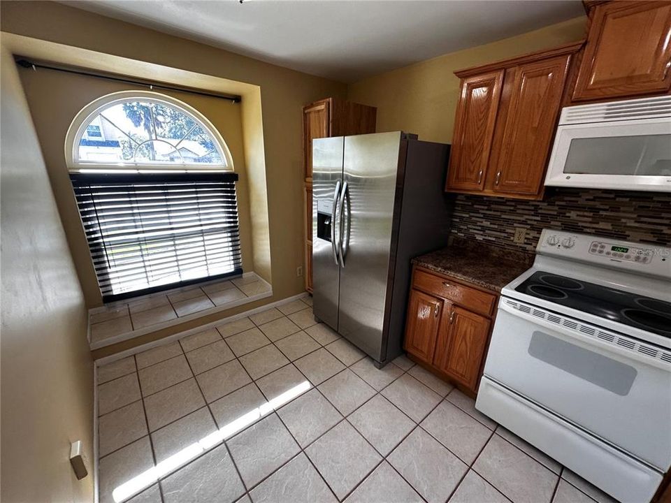 出租: $1,695 (2 贝兹, 2 浴室, 1094 平方英尺)