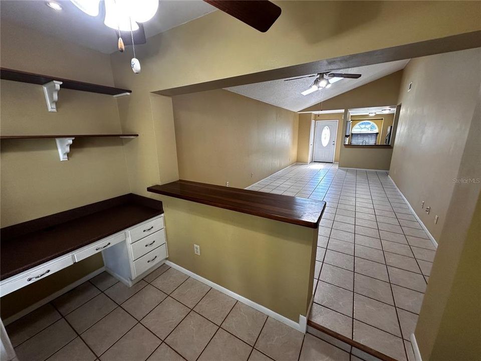 出租: $1,695 (2 贝兹, 2 浴室, 1094 平方英尺)