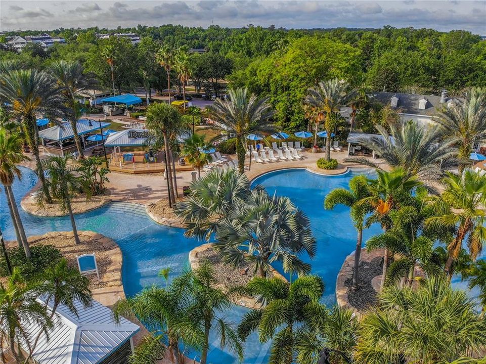 待售: $595,000 (0.30 acres)