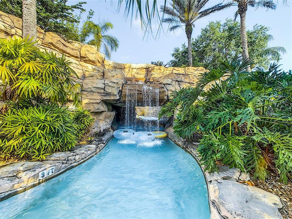 待售: $595,000 (0.30 acres)