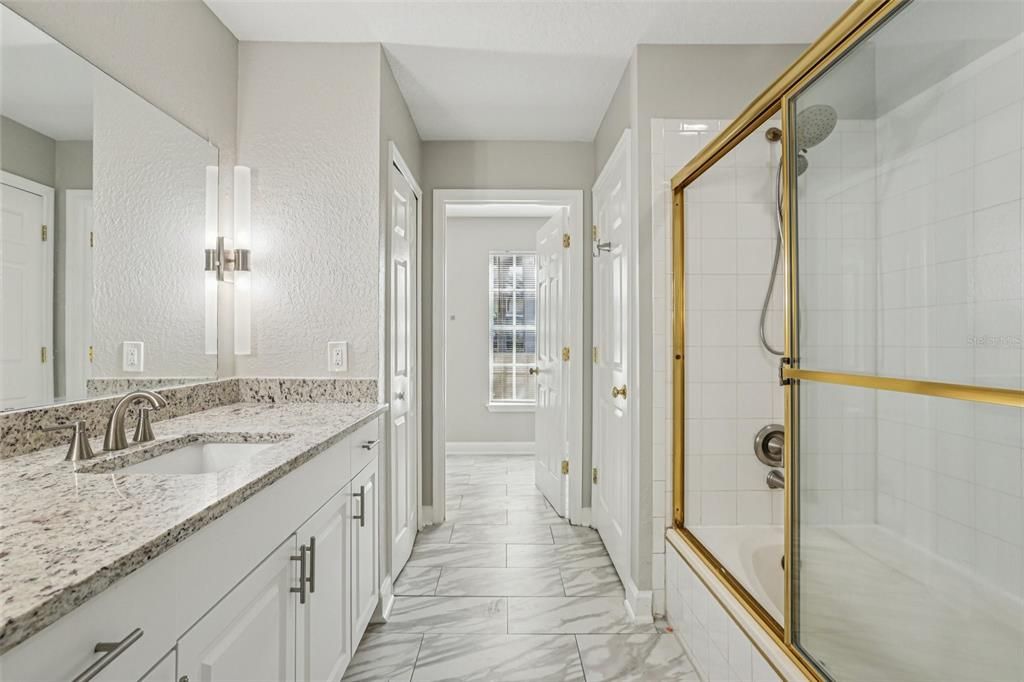 En Venta: $259,999 (2 camas, 2 baños, 1154 Pies cuadrados)