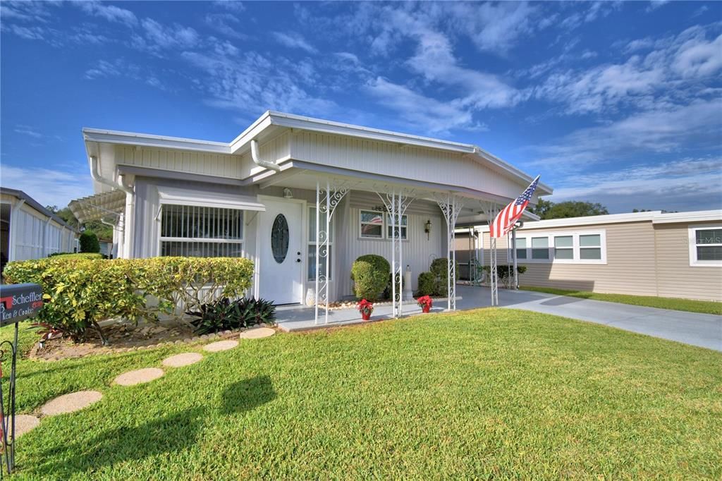 待售: $134,900 (2 贝兹, 2 浴室, 1096 平方英尺)