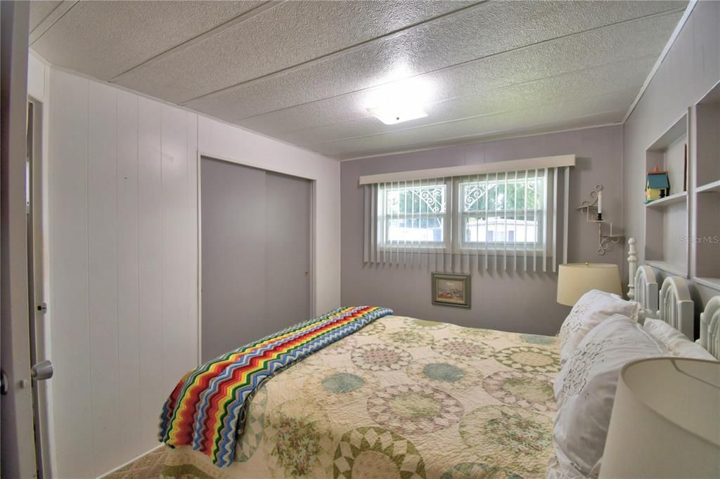 待售: $134,900 (2 贝兹, 2 浴室, 1096 平方英尺)