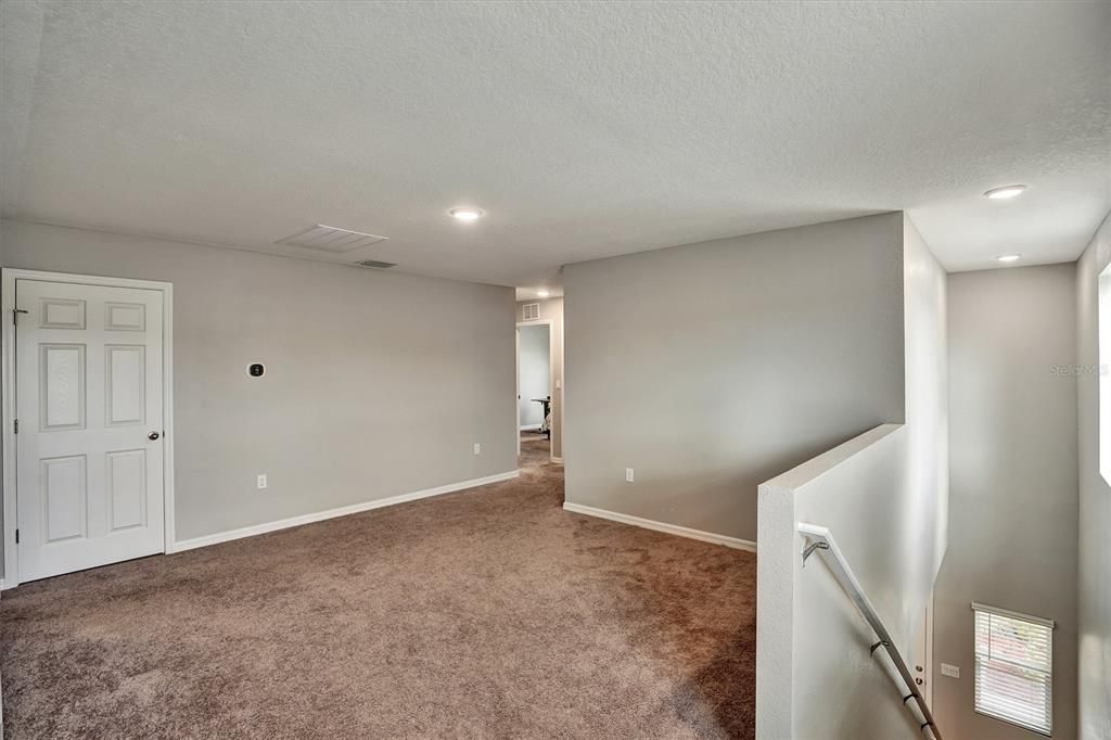 На продажу: $388,000 (4 спален, 2 ванн, 2226 Квадратных фут)