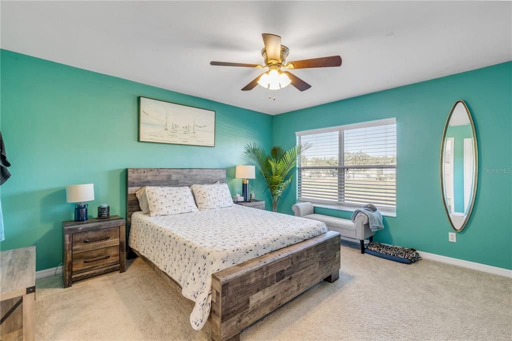 На продажу: $315,000 (2 спален, 2 ванн, 1837 Квадратных фут)