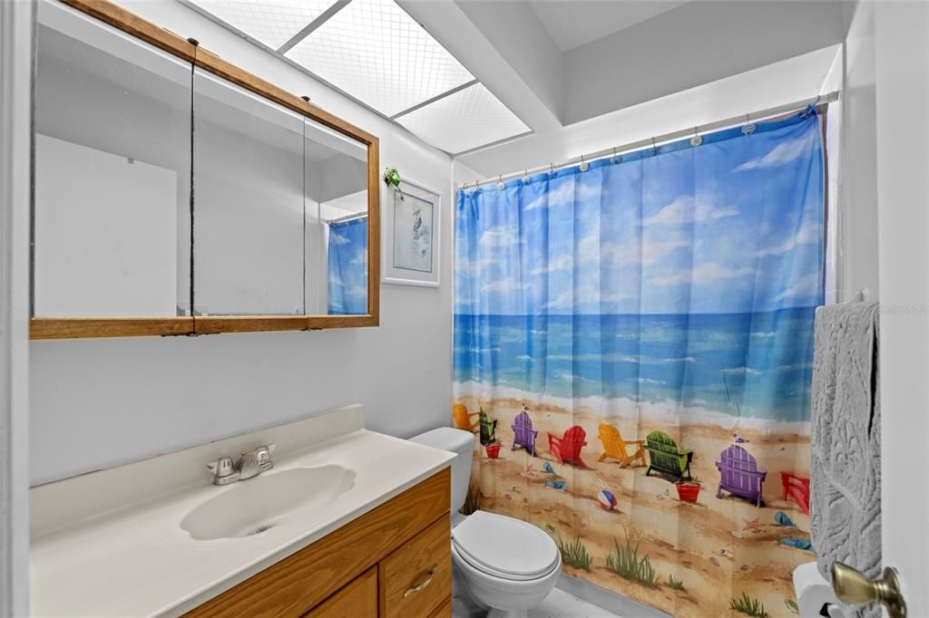 For Sale: $345,000 (3 beds, 2 baths, 1114 Square Feet)