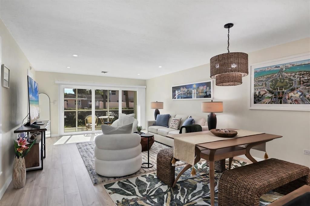 For Rent: $6,500 (2 beds, 2 baths, 1034 Square Feet)