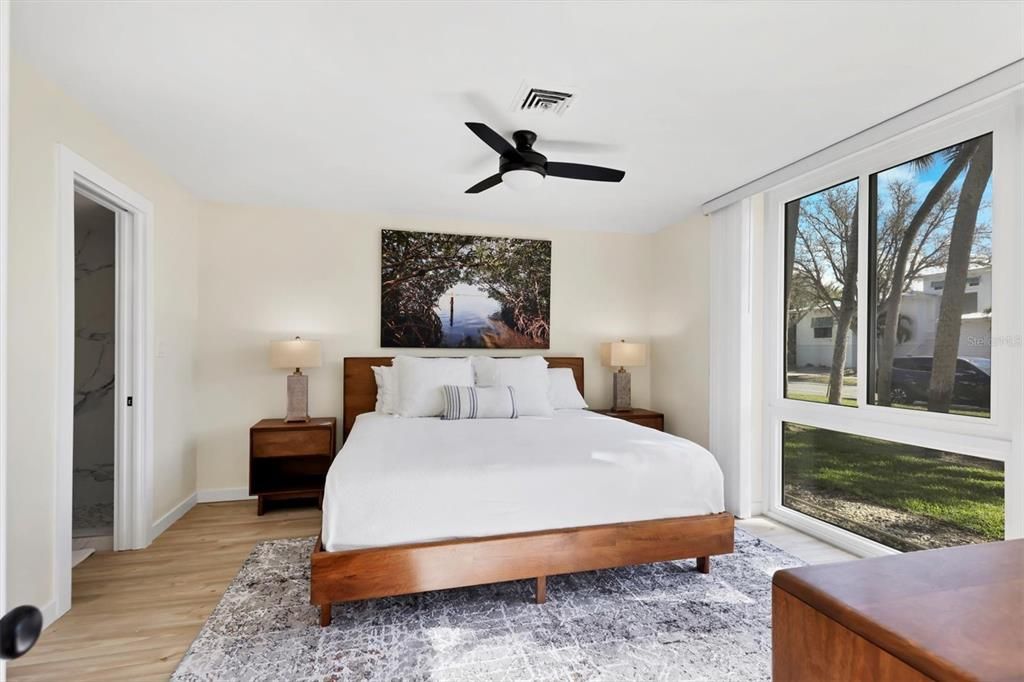 For Rent: $6,500 (2 beds, 2 baths, 1034 Square Feet)