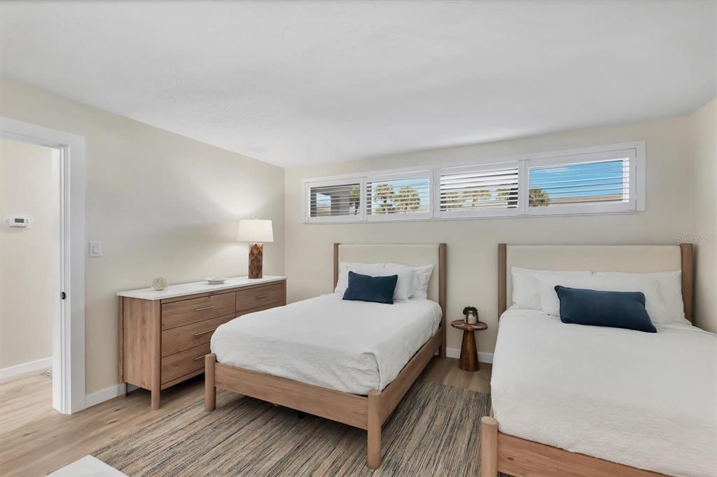 For Rent: $6,500 (2 beds, 2 baths, 1034 Square Feet)