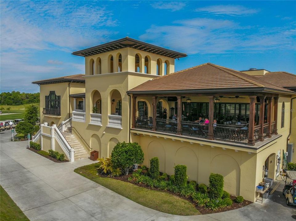 待售: $595,000 (0.33 acres)