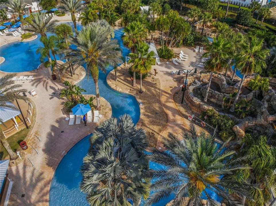 待售: $595,000 (0.33 acres)