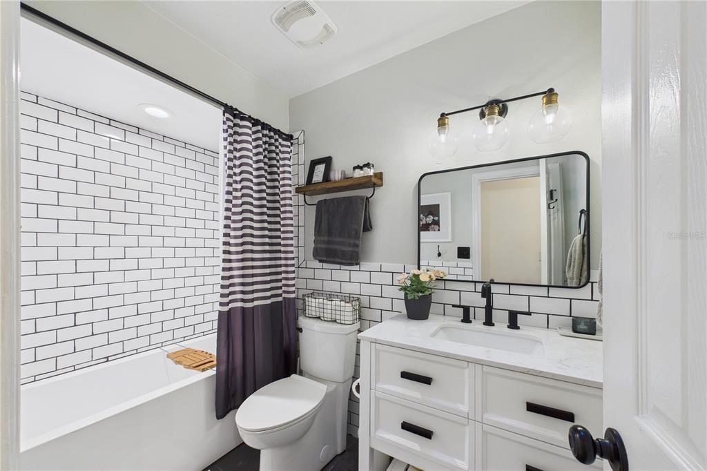 For Sale: $450,000 (3 beds, 2 baths, 1657 Square Feet)