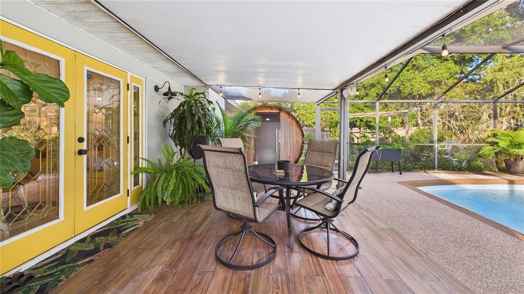 For Sale: $450,000 (3 beds, 2 baths, 1657 Square Feet)